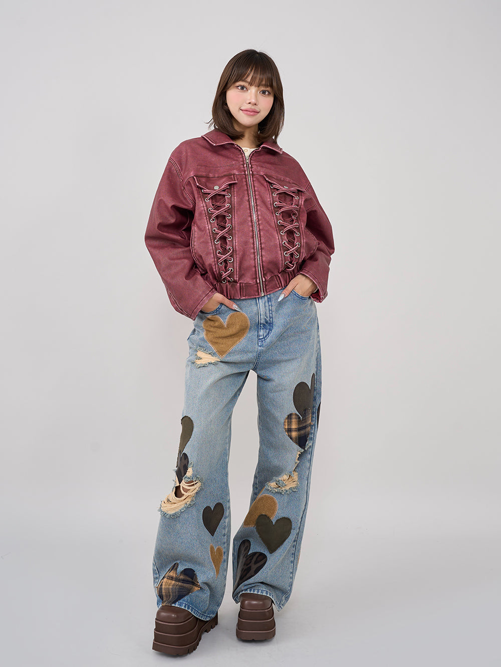 モデル:163cm(着用サイズ:M 着用カラー:BLU)
