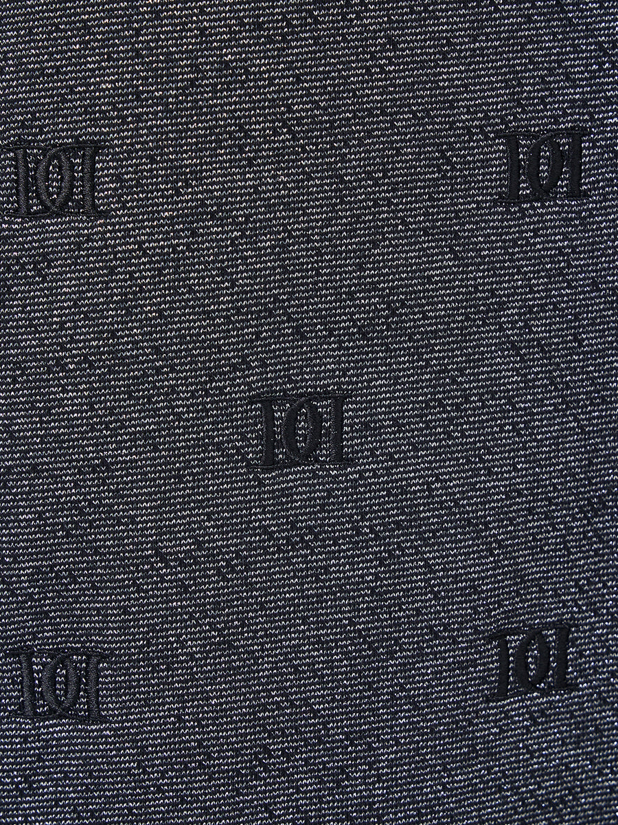 モデル:163cm(着用サイズ:FREE 着用カラー:BLK)