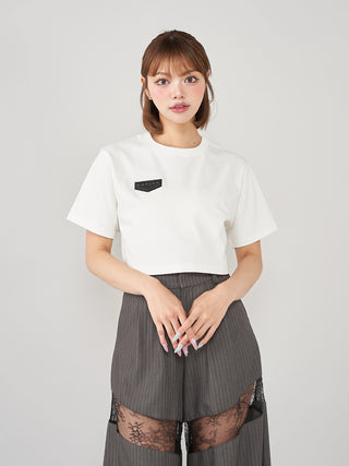 モデル:163cm(着用サイズ:FREE 着用カラー:WHT)