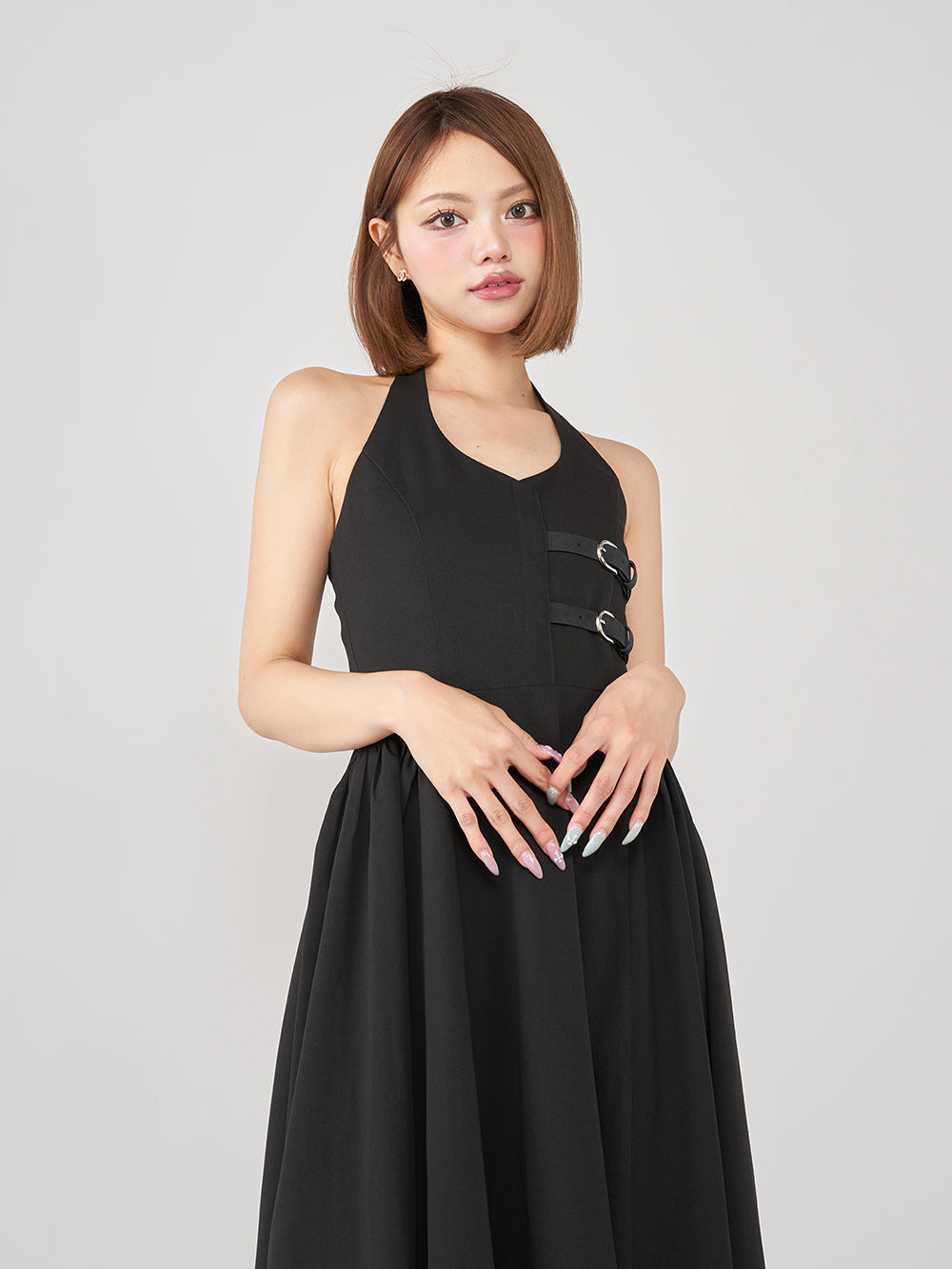 モデル:163cm(着用サイズ:FREE 着用カラー:BLK)