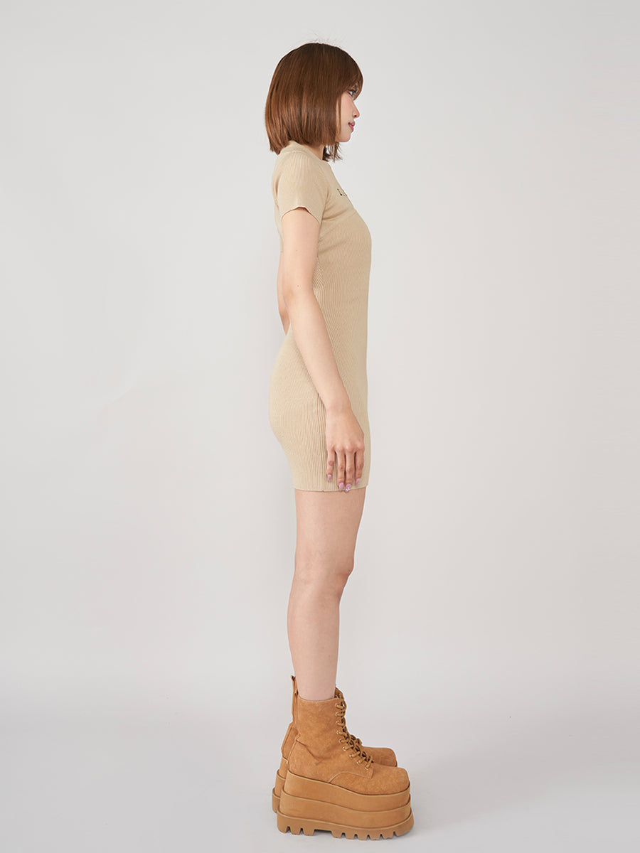 モデル:163cm(着用サイズ:FREE 着用カラー:BEG)