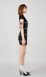 モデル:163cm(着用サイズ:FREE 着用カラー:BLK)