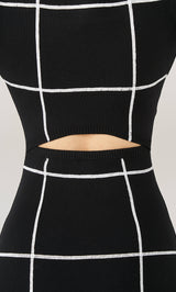 モデル:163cm(着用サイズ:FREE 着用カラー:BLK)
