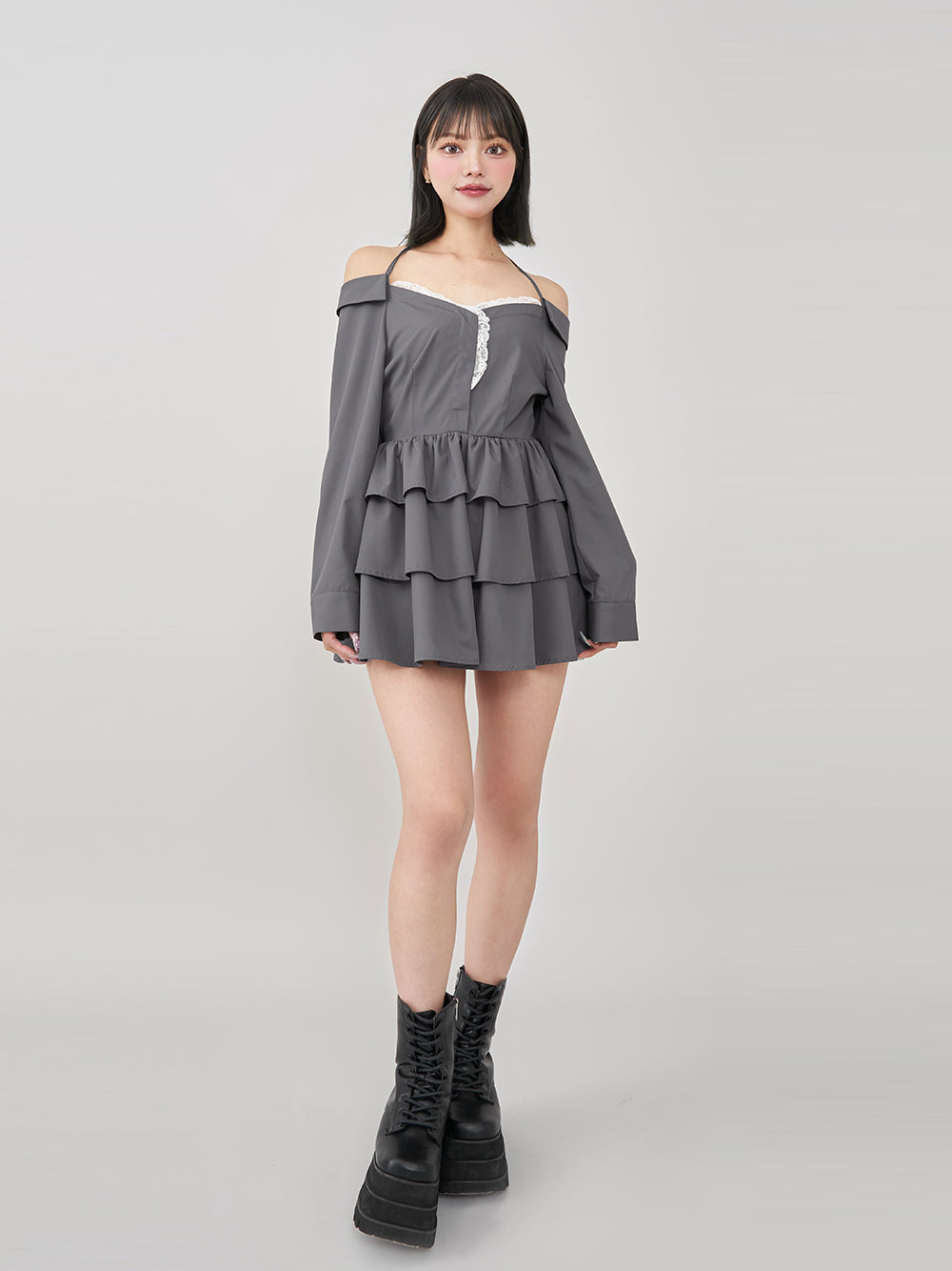 モデル:163cm(着用サイズ:FREE 着用カラー:GRY)
