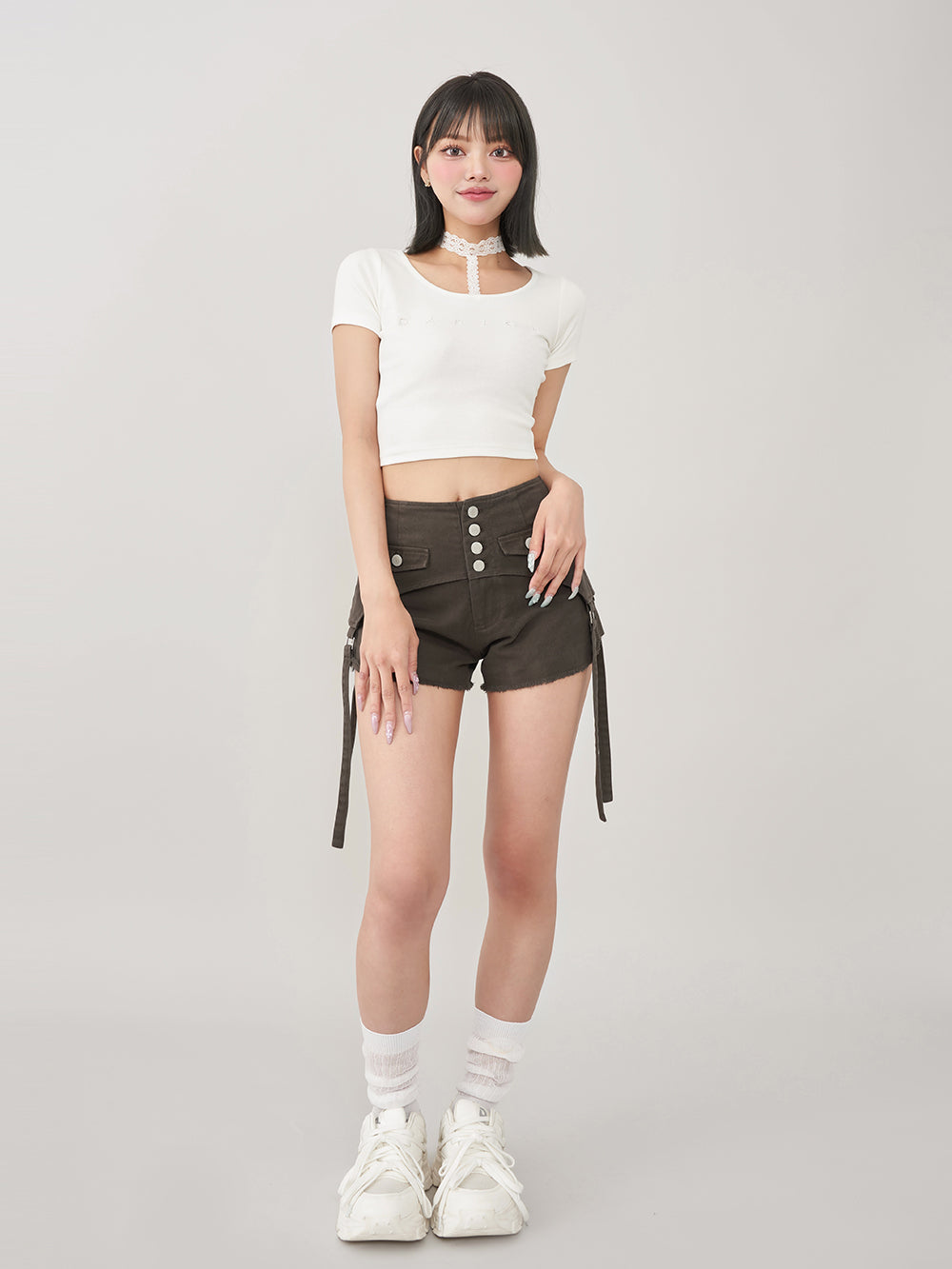 モデル:163cm(着用サイズ:L 着用カラー:WHT)