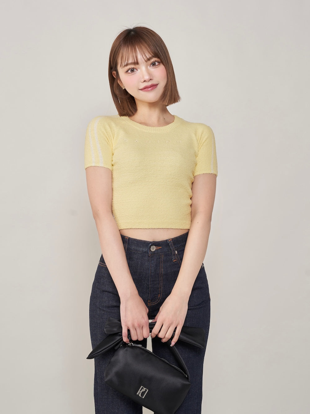 モデル:163cm(着用サイズ:FREE 着用カラー:YEL)