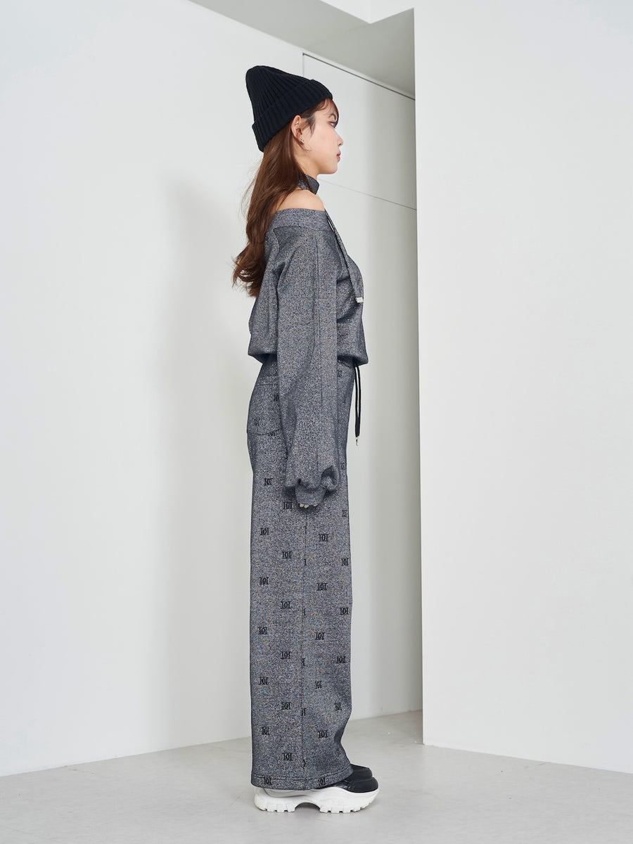 モデル:163cm(着用サイズ:FREE 着用カラー:BLK)