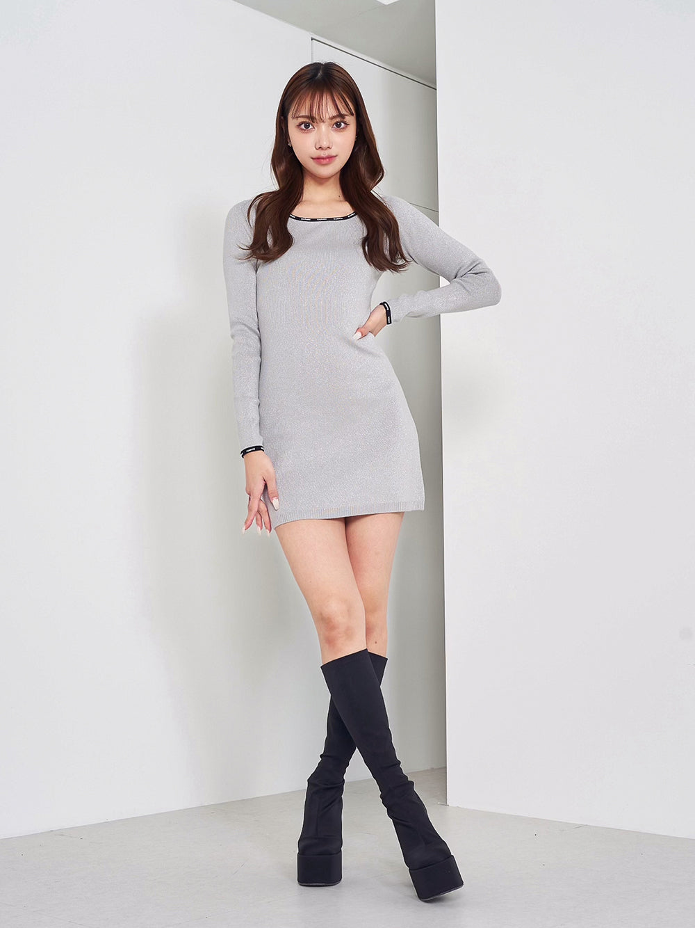 モデル:163cm(着用サイズ:FREE 着用カラー:GRY)