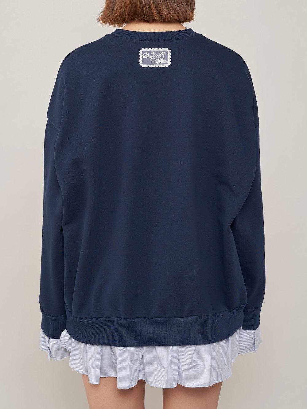 モデル:163cm(着用サイズ:FREE 着用カラー:NVY)