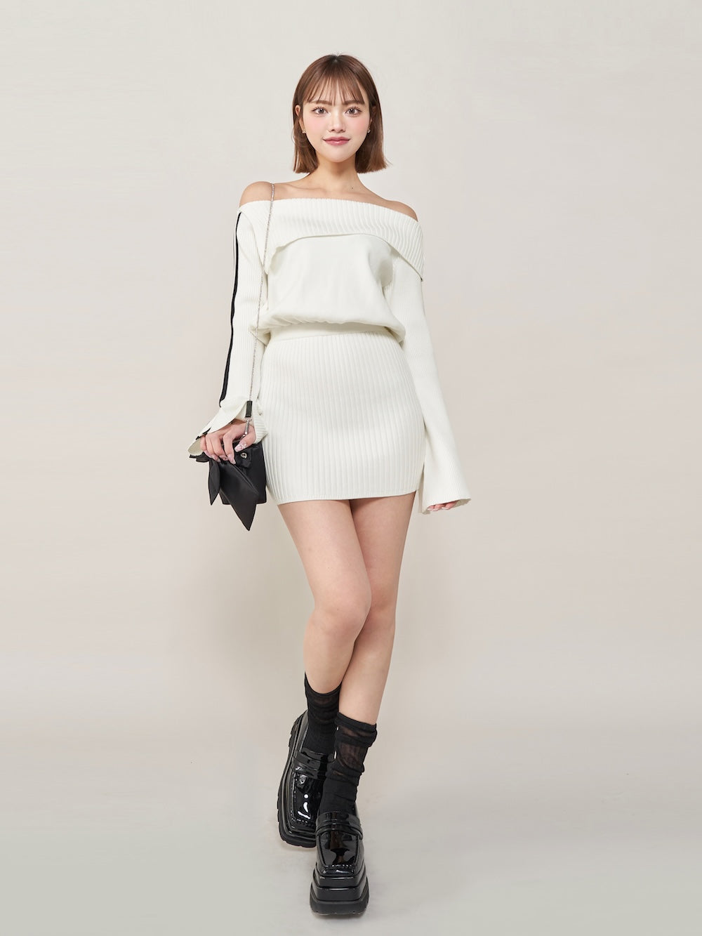モデル:163cm(着用サイズ:FREE 着用カラー:WHT)