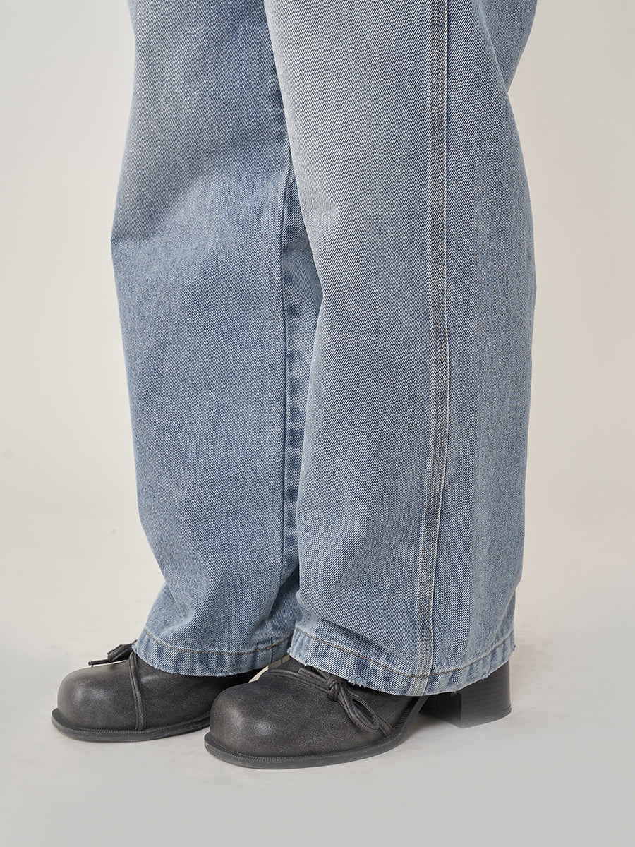 モデル:163cm(着用サイズ:M 着用カラー:BLU)