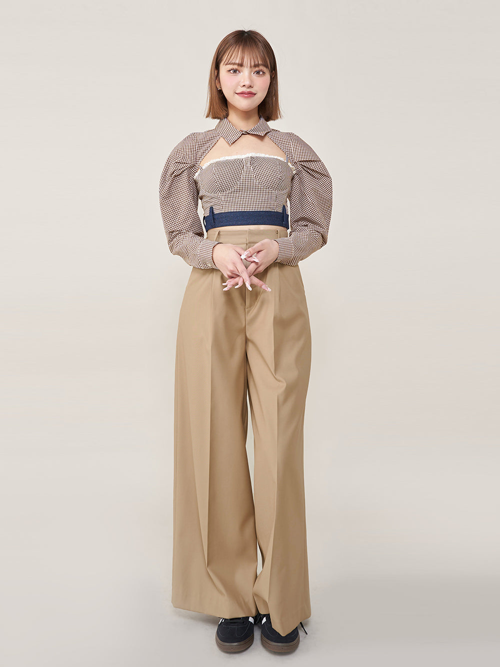 モデル:163cm(着用サイズ:FREE 着用カラー:BRN)