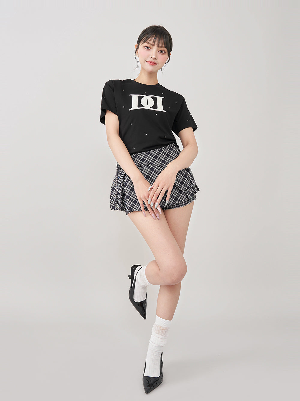 モデル:163cm(着用サイズ:FREE 着用カラー:BLK)
