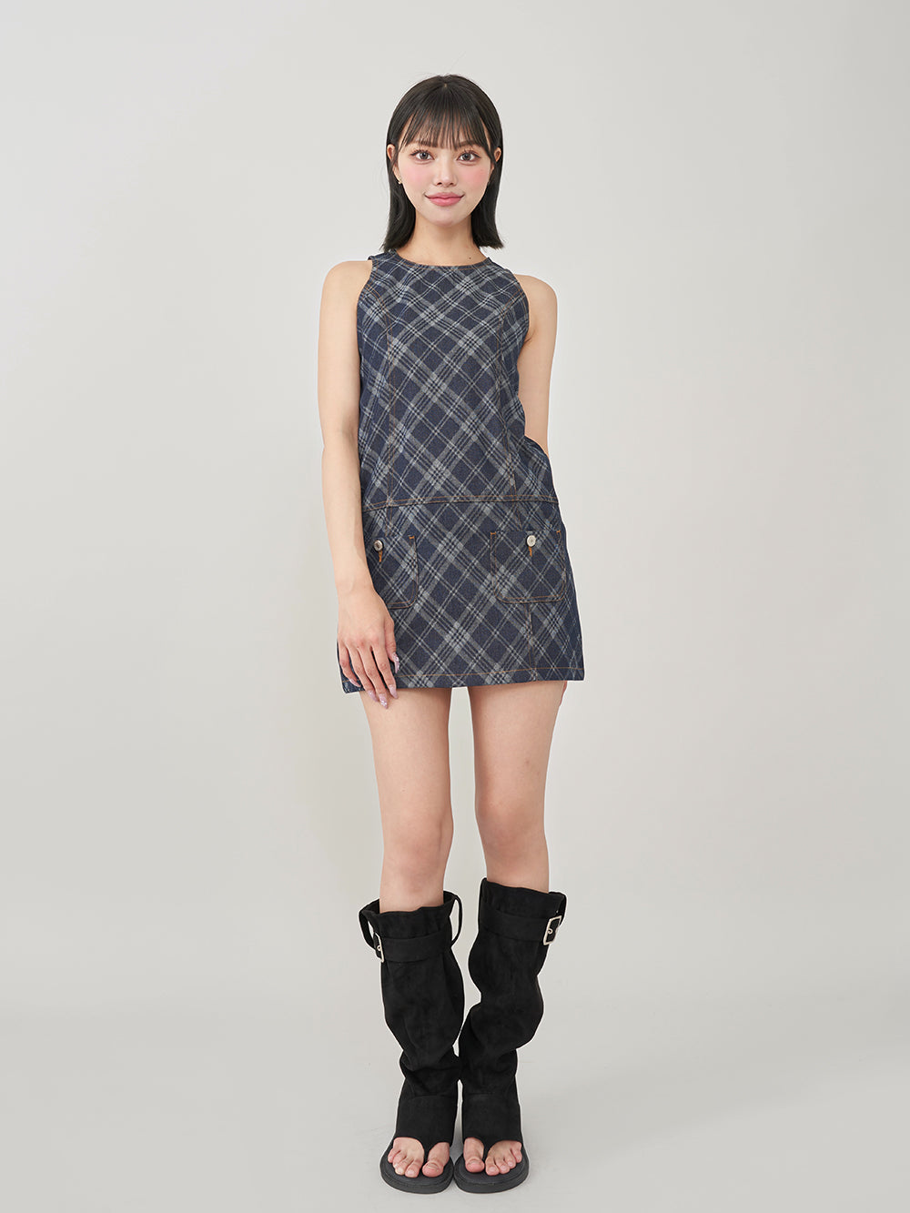 モデル:163cm(着用サイズ:FREE 着用カラー:IND)