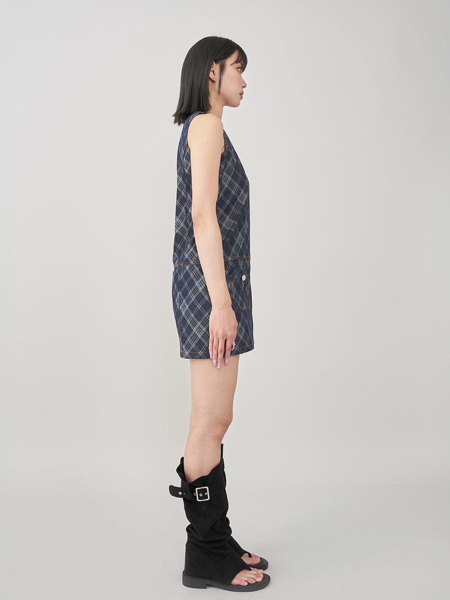 モデル:163cm(着用サイズ:FREE 着用カラー:IND)