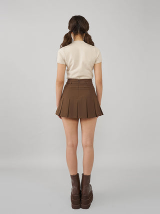 モデル:163cm(着用サイズ:S 着用カラー:BRN)
