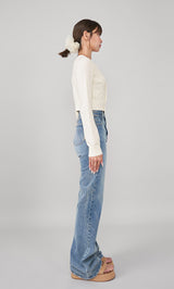 モデル:163cm(着用サイズ:FREE 着用カラー:WHT)