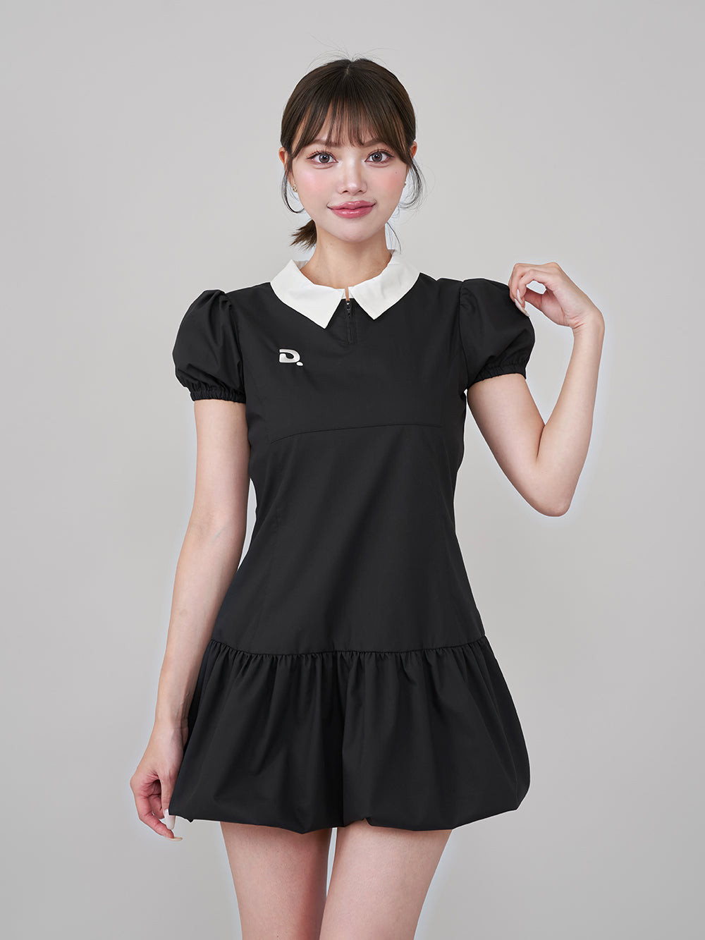 モデル:163cm(着用サイズ:FREE 着用カラー:BLK)