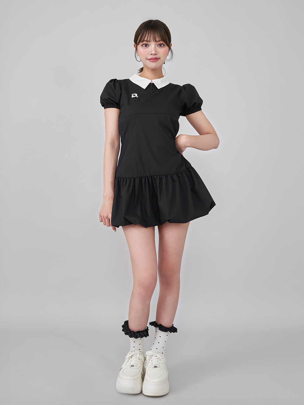 モデル:163cm(着用サイズ:FREE 着用カラー:BLK)