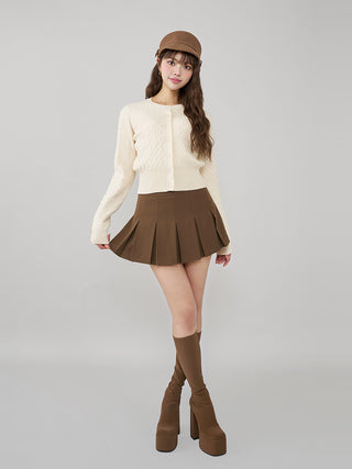 モデル:163cm(着用サイズ:S 着用カラー:BRN)