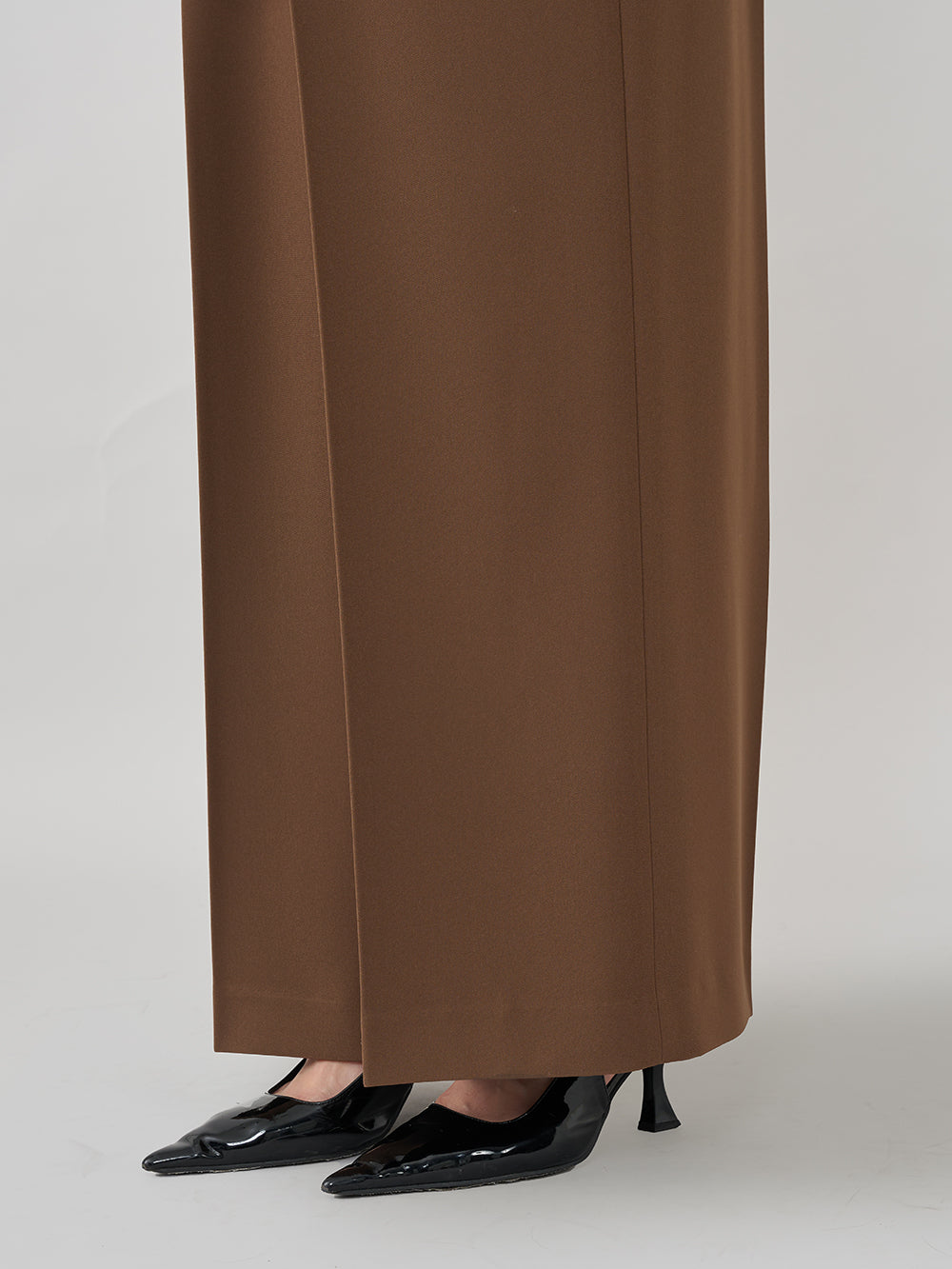 モデル:163cm(着用サイズ:FREE 着用カラー:BRN)