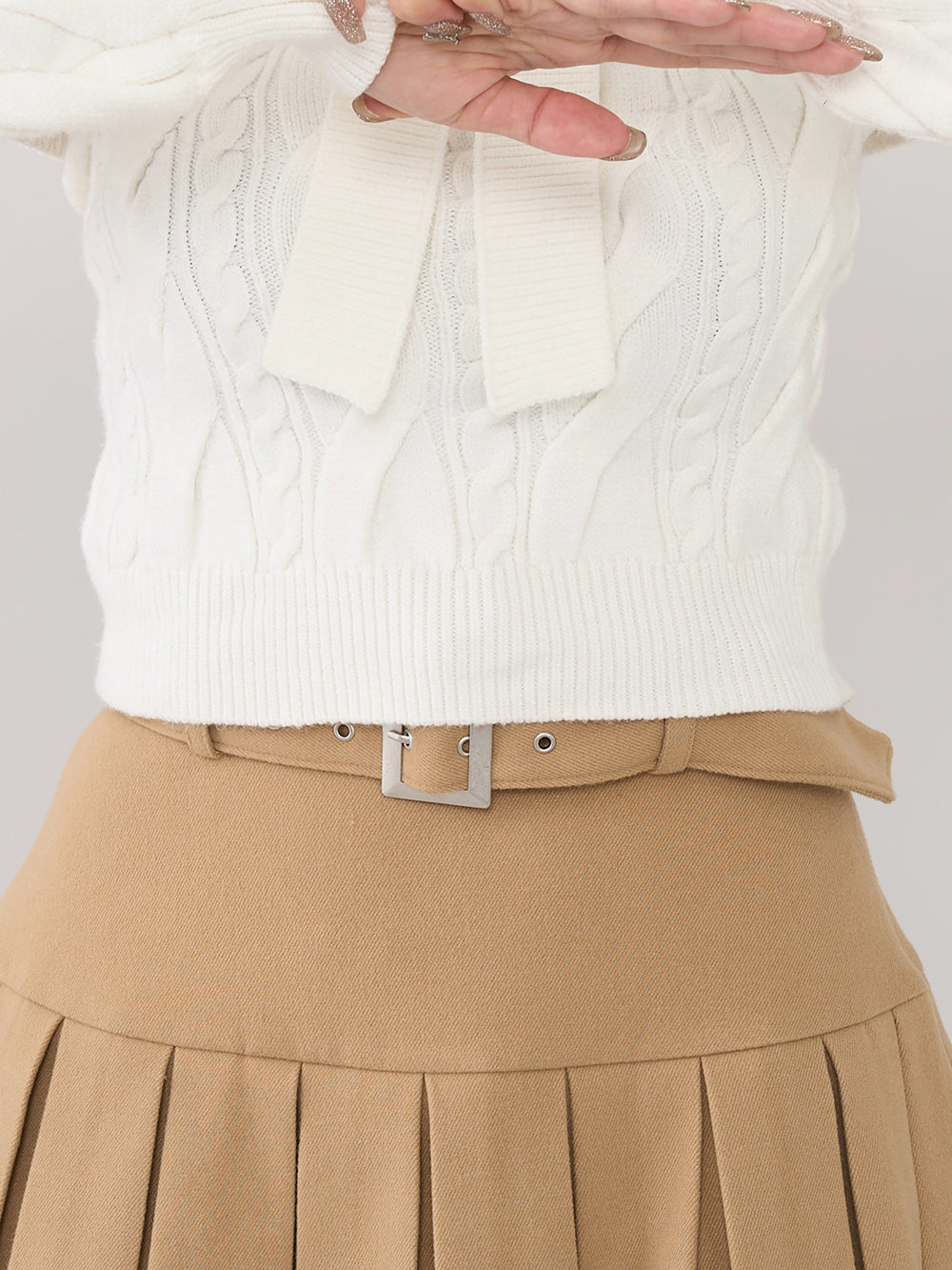 モデル:163cm(着用サイズ:FREE 着用カラー:WHT)