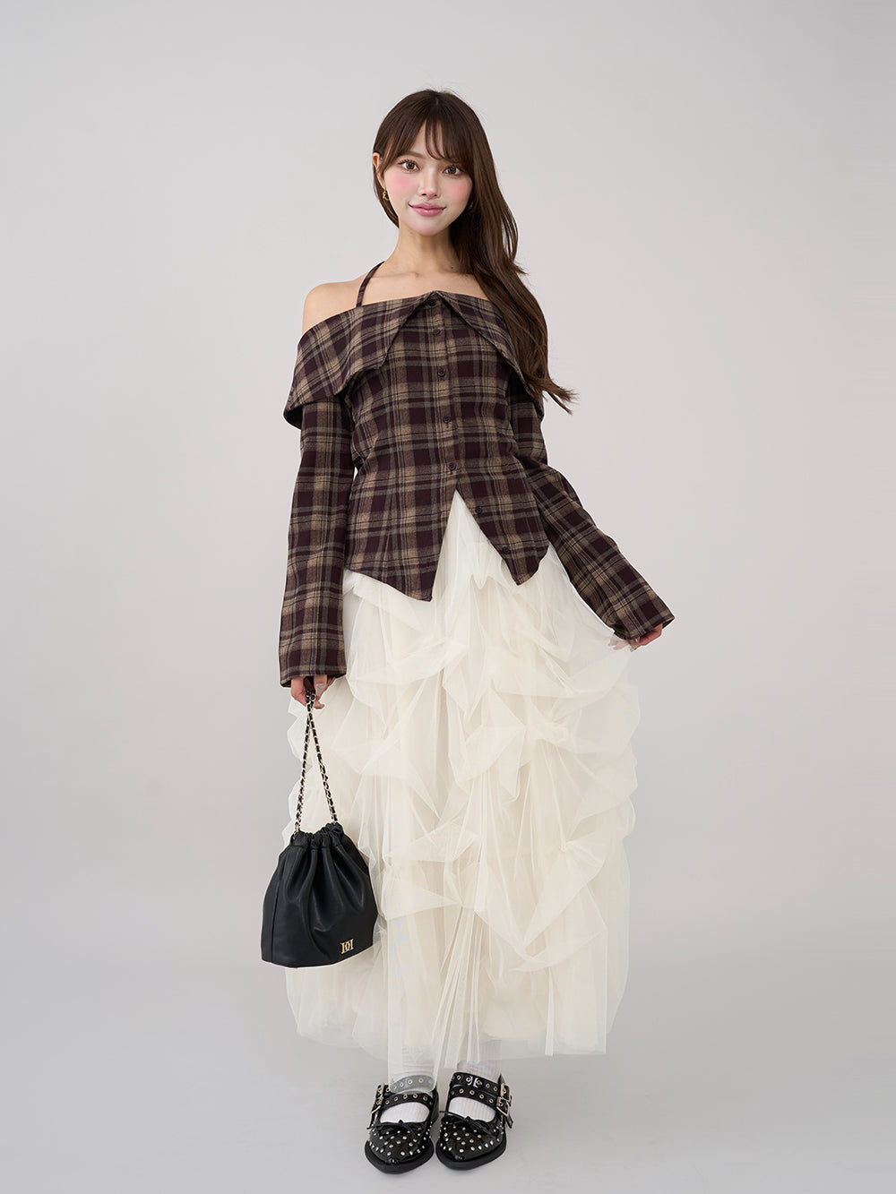 モデル:163cm(着用サイズ:FREE 着用カラー:BRN)