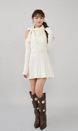 モデル:163cm(着用サイズ:FREE 着用カラー:IVO)