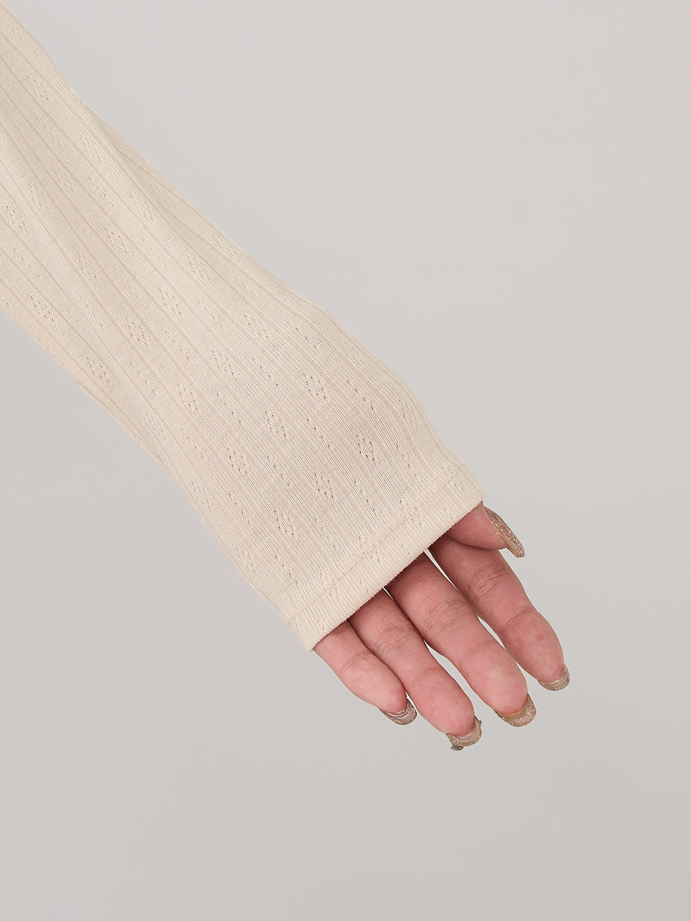 モデル:163cm(着用サイズ:FREE 着用カラー:IVO)