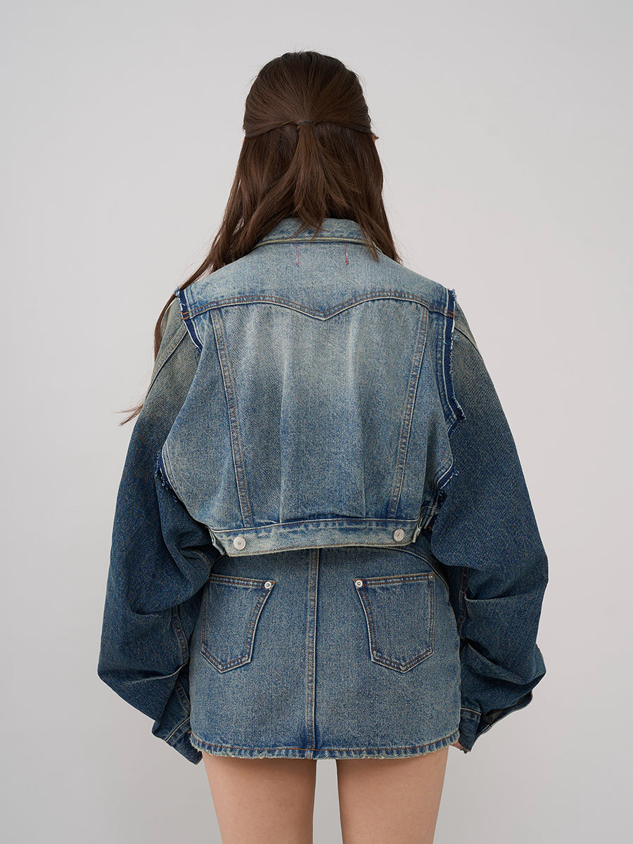 モデル:163cm(着用サイズ:FREE 着用カラー:BLU)