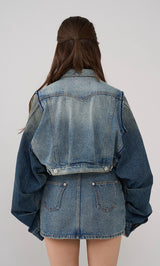 モデル:163cm(着用サイズ:FREE 着用カラー:BLU)