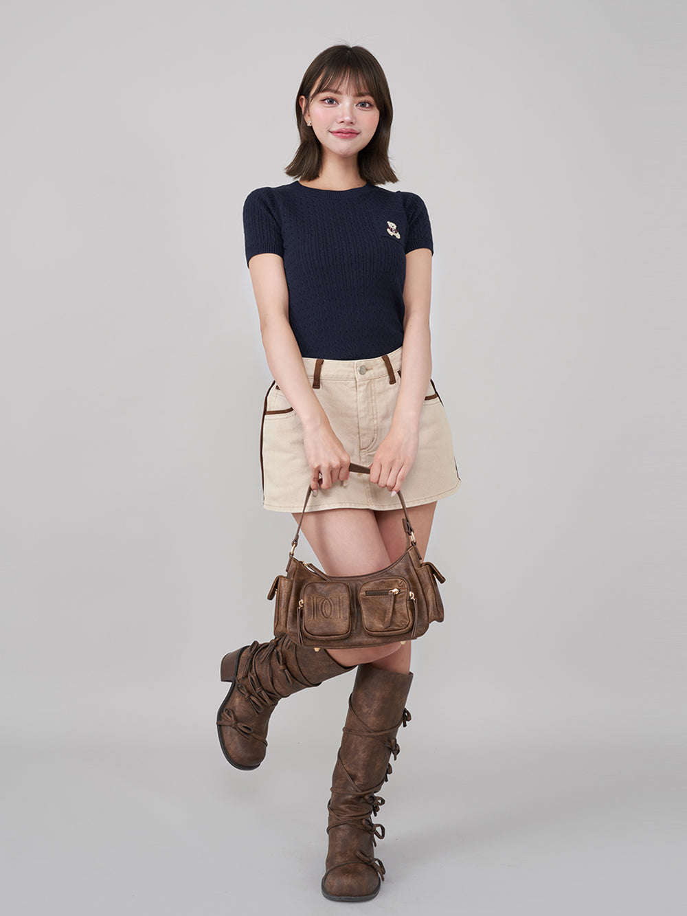 モデル:163cm(着用サイズ:FREE 着用カラー:NVY)