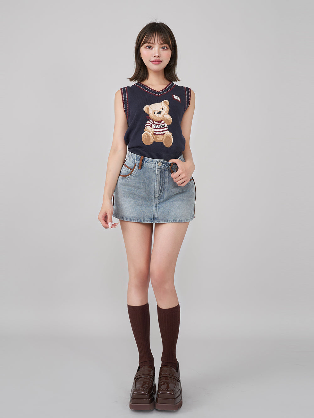 モデル:163cm(着用サイズ:FREE 着用カラー:NVY)