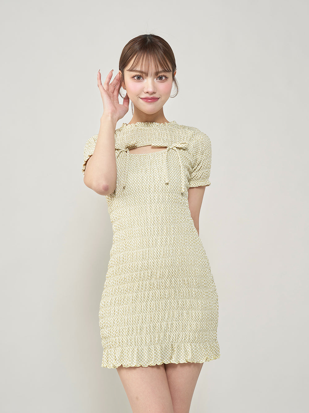 モデル:163cm(着用サイズ:FREE 着用カラー:LIM)