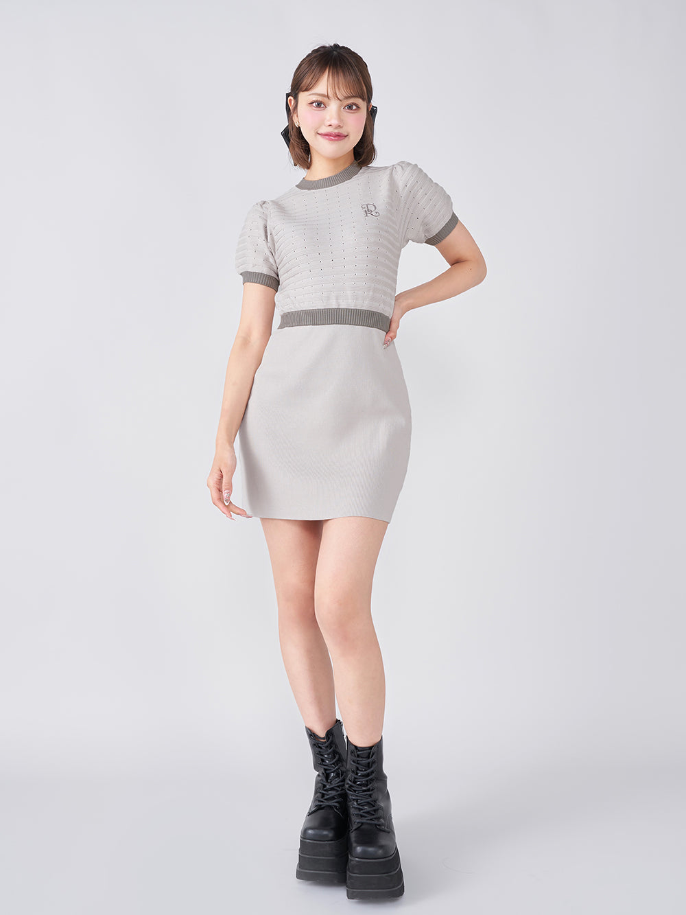 モデル:163cm(着用サイズ:FREE 着用カラー:L-GRY)