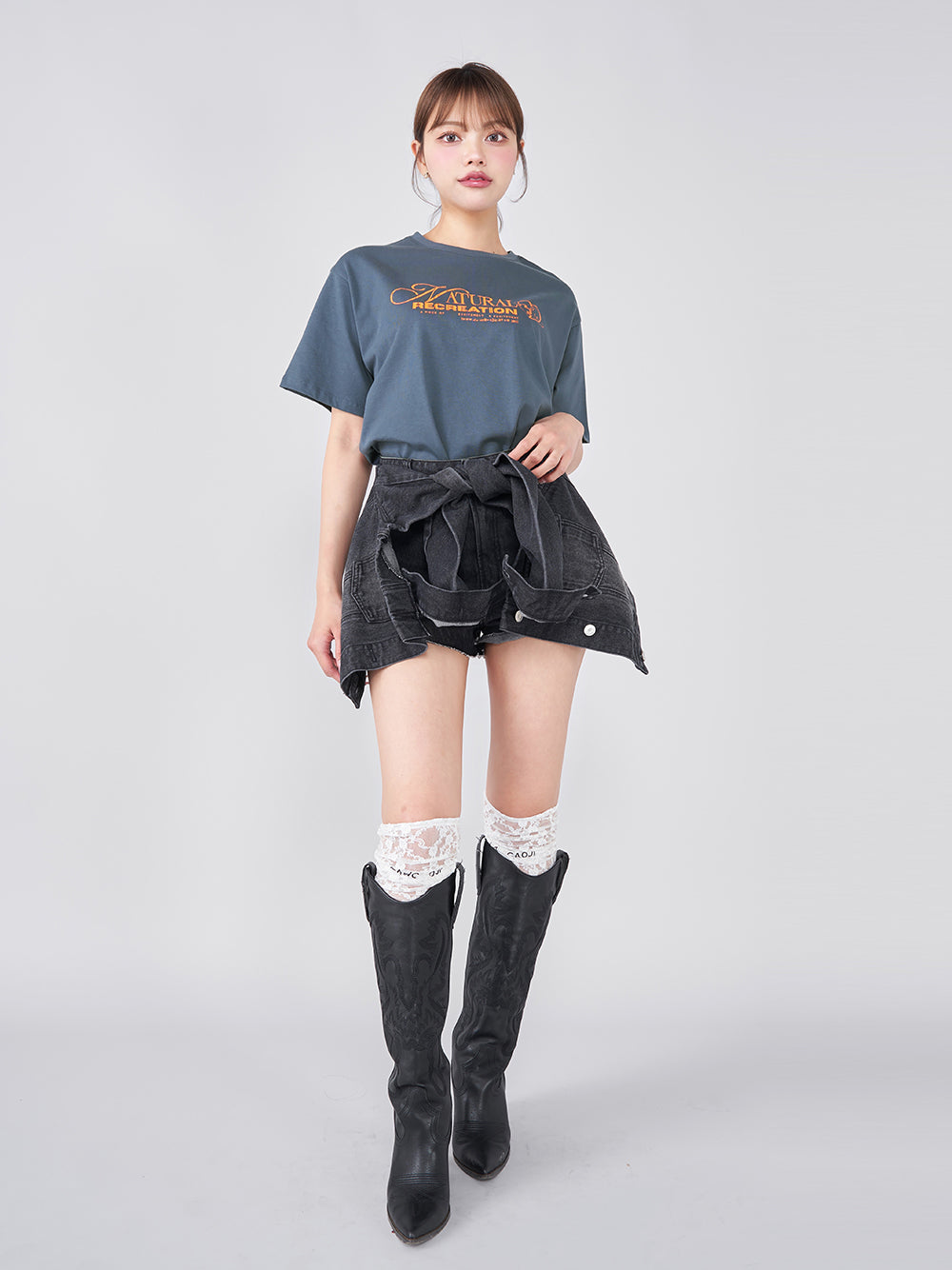 モデル:163cm(着用サイズ:FREE 着用カラー:NVY)