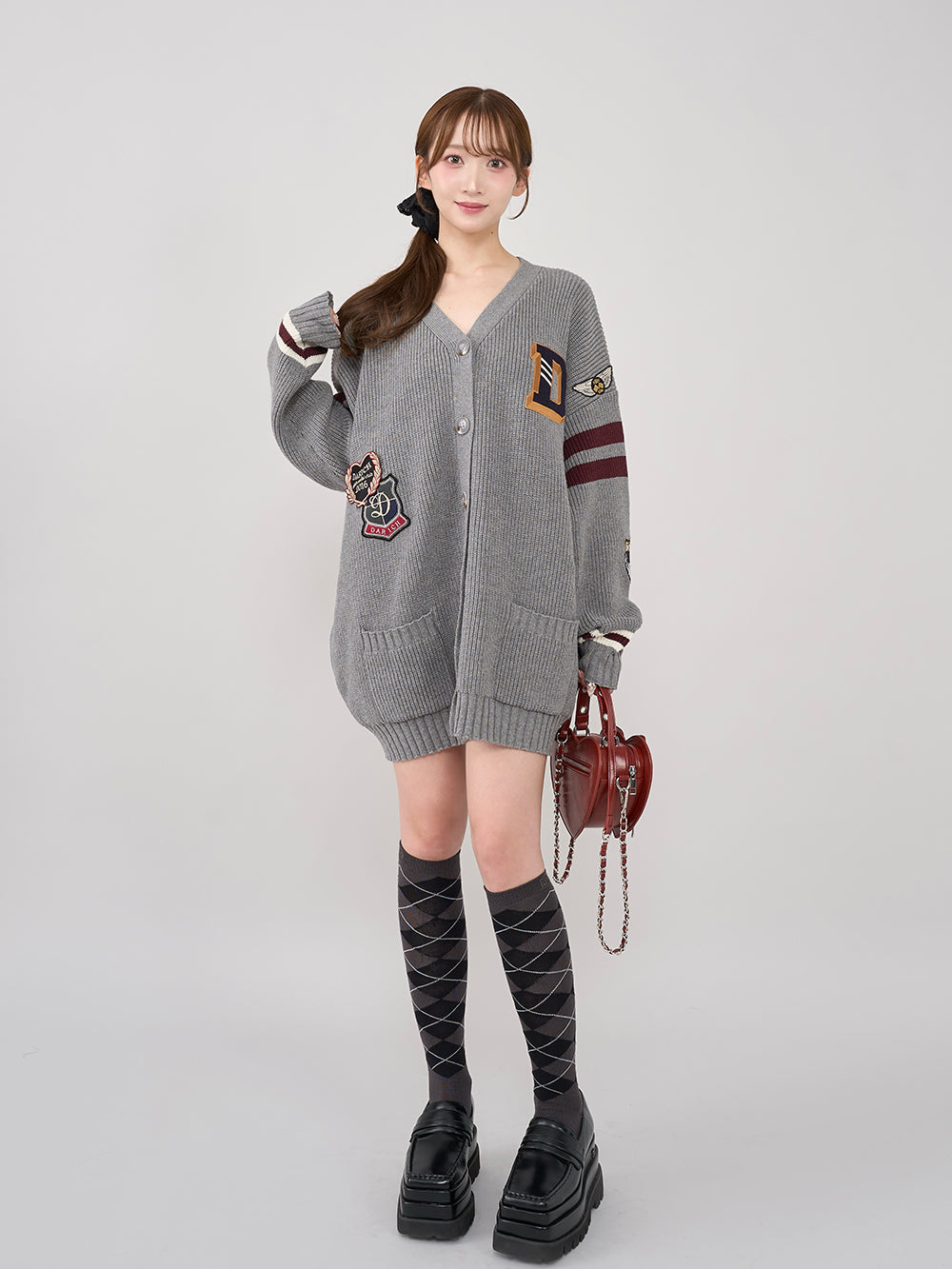 モデル:160cm(着用サイズ:FREE 着用カラー:GRY)