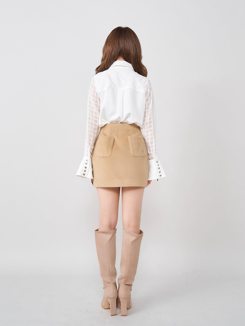 モデル:158cm(着用サイズ:FREE 着用カラー:WHT)