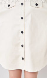 モデル:156cm(着用サイズ:FREE 着用カラー:IVO)