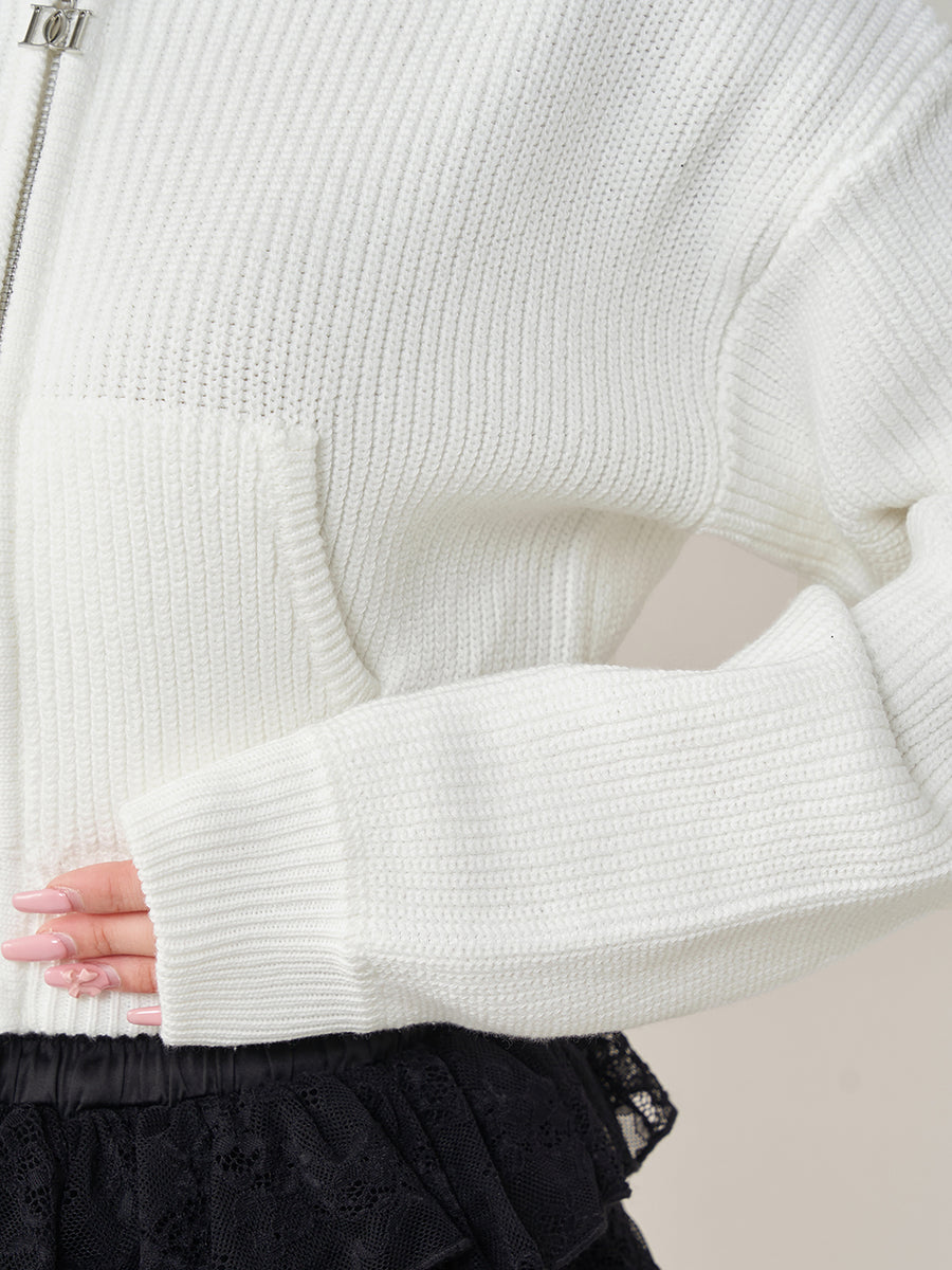 モデル:158cm(着用サイズ:FREE 着用カラー:WHT)