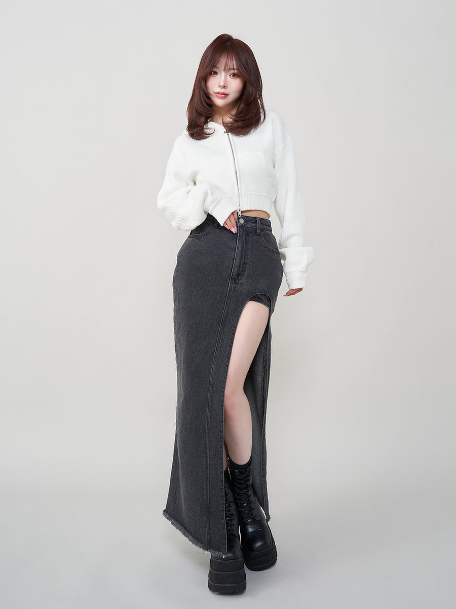 モデル:158cm(着用サイズ:FREE 着用カラー:WHT)