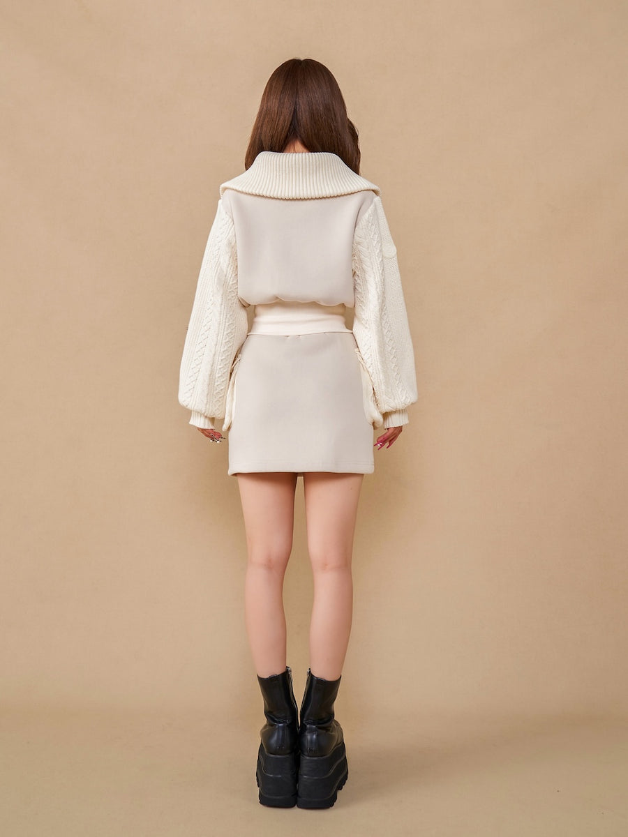 モデル:158cm(着用サイズ:FREE 着用カラー:IVO)