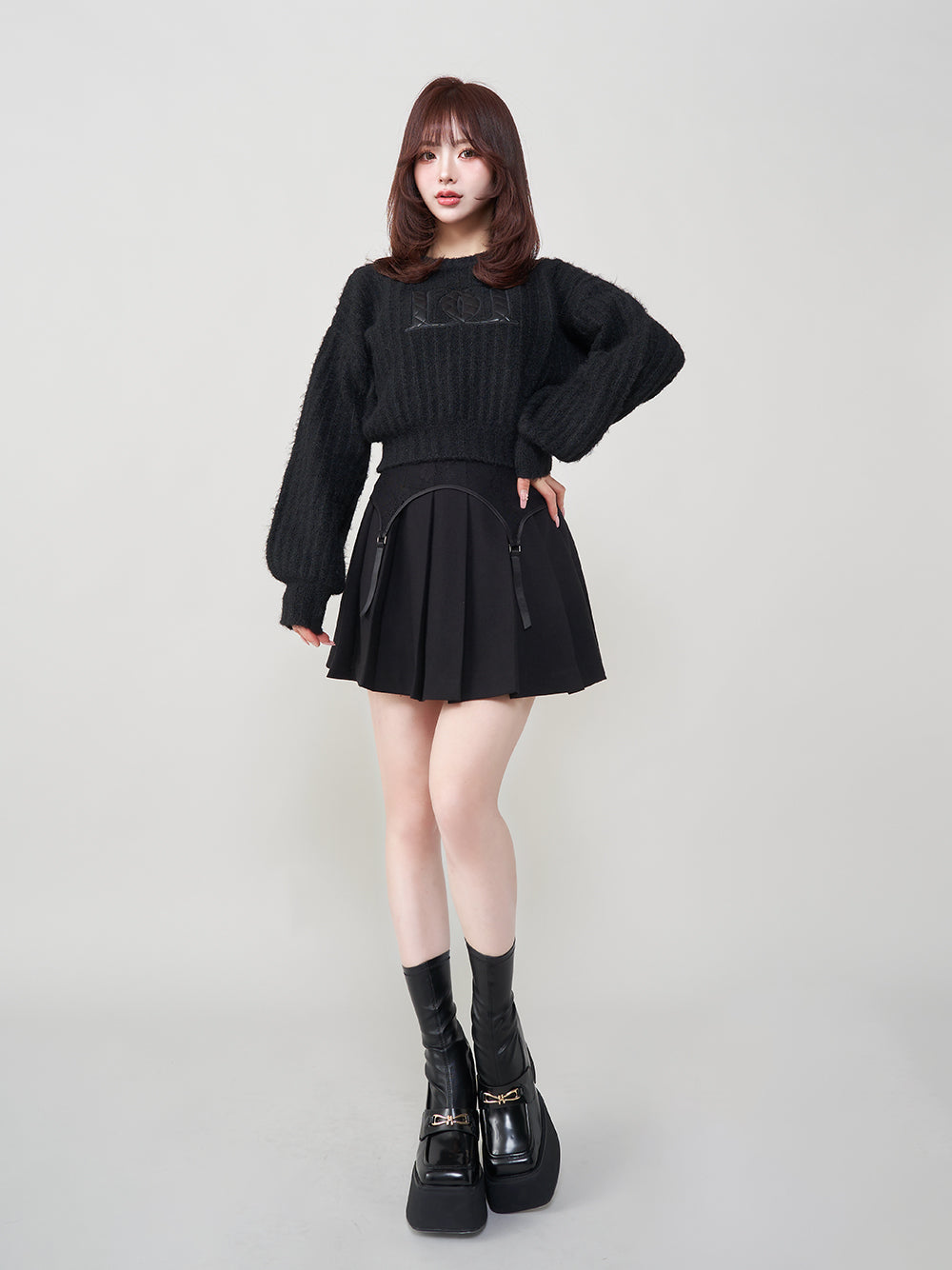 モデル:158cm(着用サイズ:S 着用カラー:BLK)
