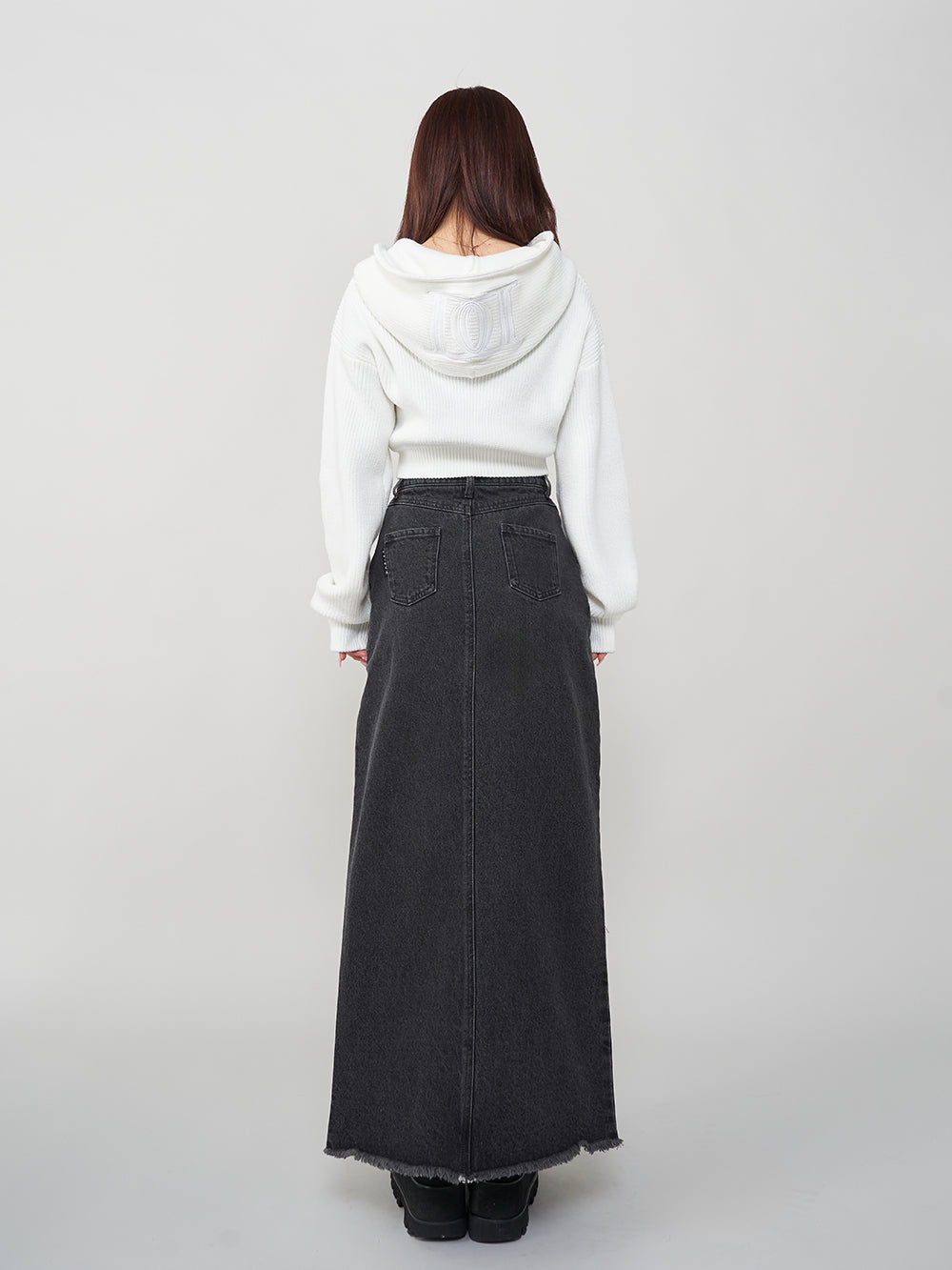 モデル:158cm(着用サイズ:S 着用カラー:BLK)
