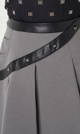 モデル:158cm(着用サイズ:S 着用カラー:GRY)