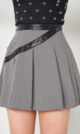モデル:158cm(着用サイズ:S 着用カラー:GRY)