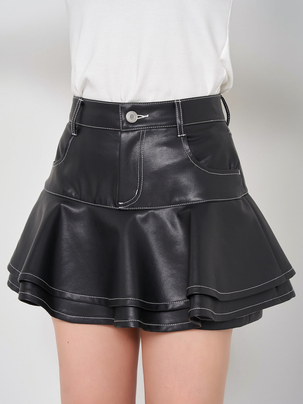 モデル:158cm(着用サイズ:S 着用カラー:BLK)