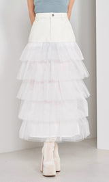 モデル:158cm(着用サイズ:S 着用カラー:WHT)