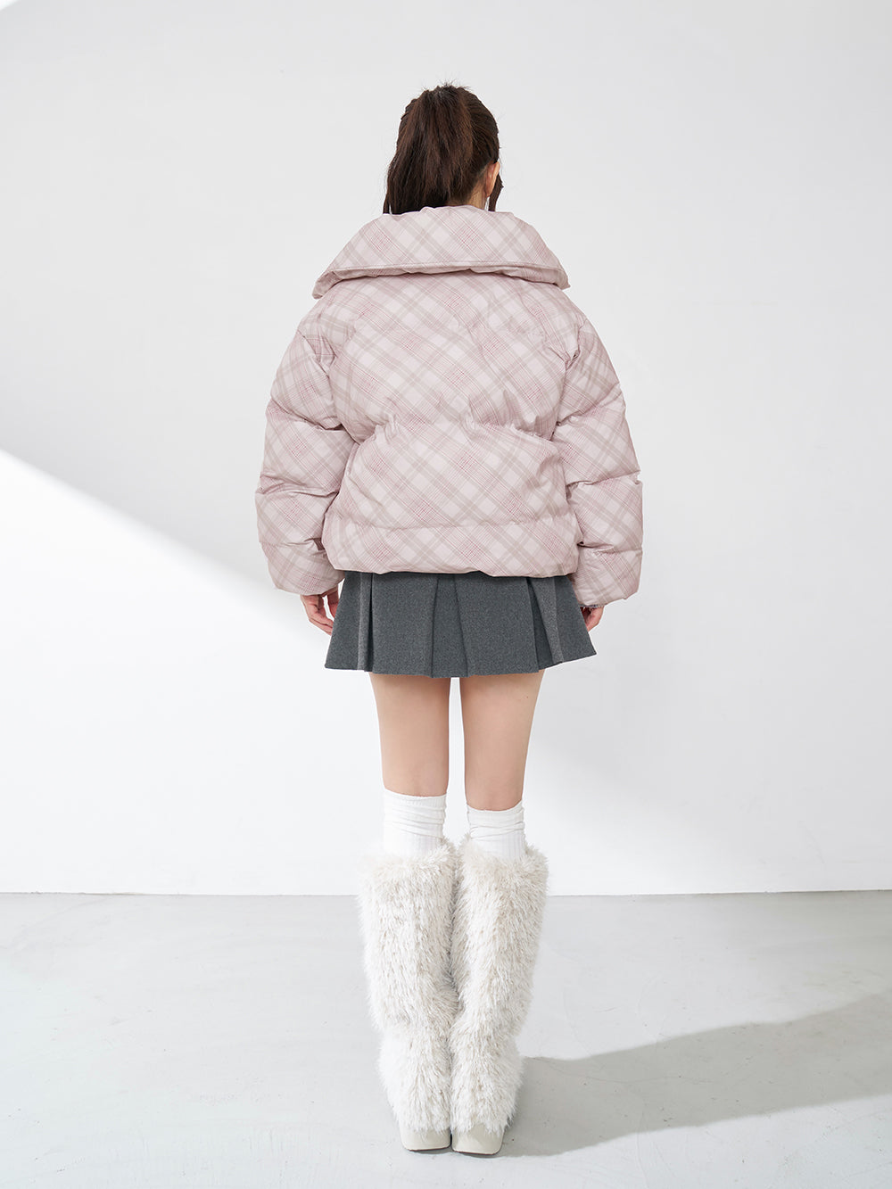 モデル:158cm(着用サイズ:FREE 着用カラー:PNK)