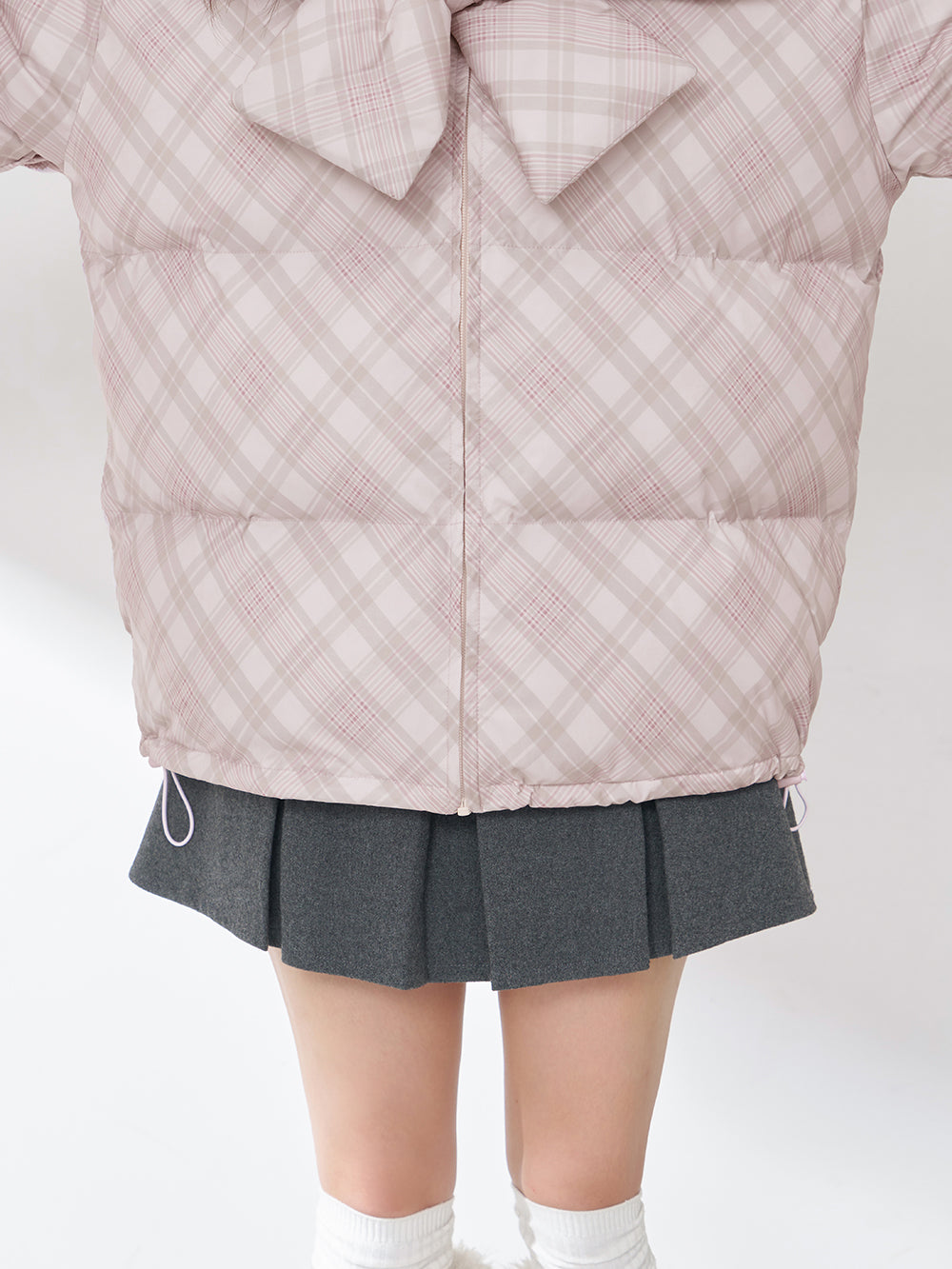 モデル:158cm(着用サイズ:FREE 着用カラー:PNK)